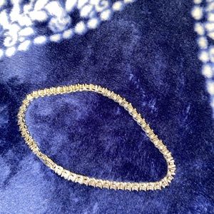 Diamond tennis bracelet – silver